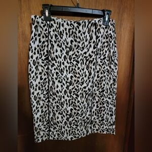 White House Black Market Animal Print Pencil Skirt